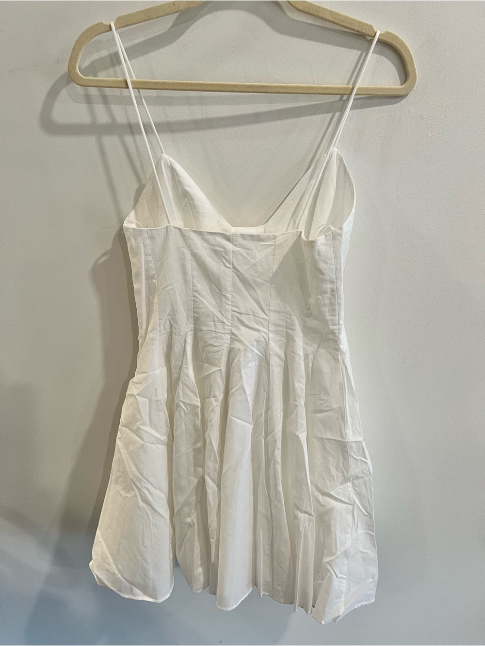 Zara mini dress bundle – black & white
Size Small (both) - Picture 4 of 9